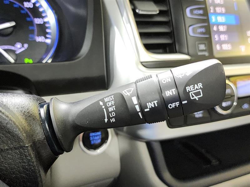 Toyota Highlander  2015