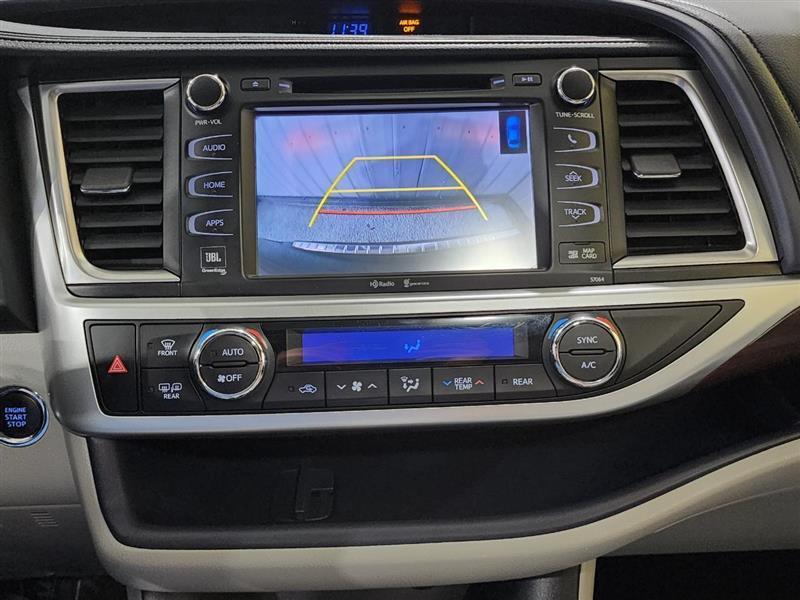 Toyota Highlander  2015