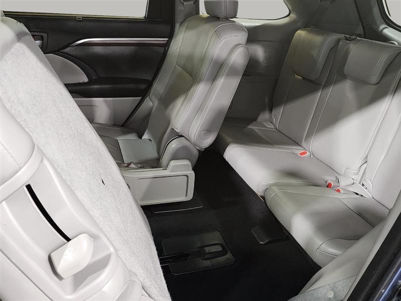 Toyota Highlander  2015