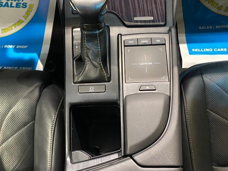 Lexus ES 350 Luxury 2019