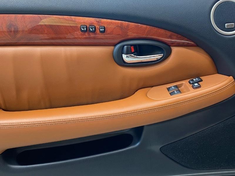 Lexus SC 430 Convertible 2005