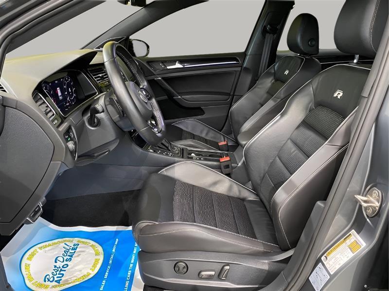 Volkswagen Golf R DCS and Navigation 7A 2018