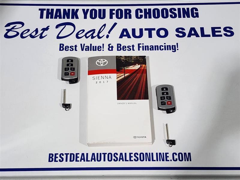 Toyota Sienna  2017