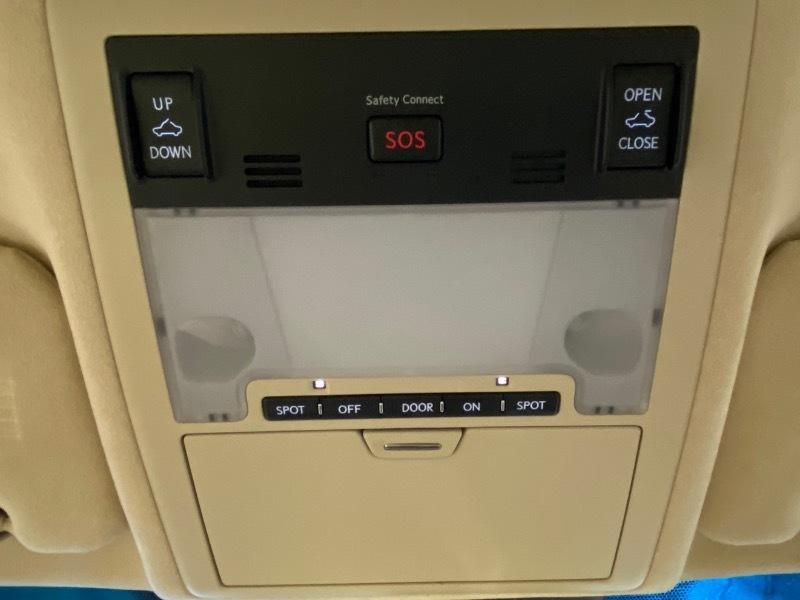 Lexus LS 460 Luxury Sedan AWD 2013