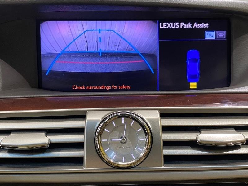 Lexus LS 460 Luxury Sedan AWD 2013