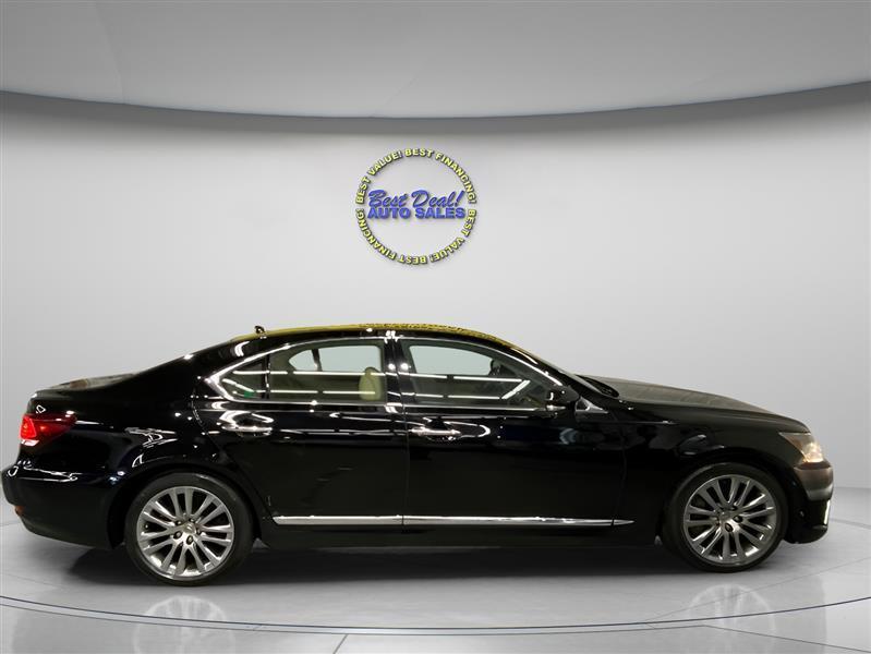 Lexus LS 460 Luxury Sedan AWD 2013