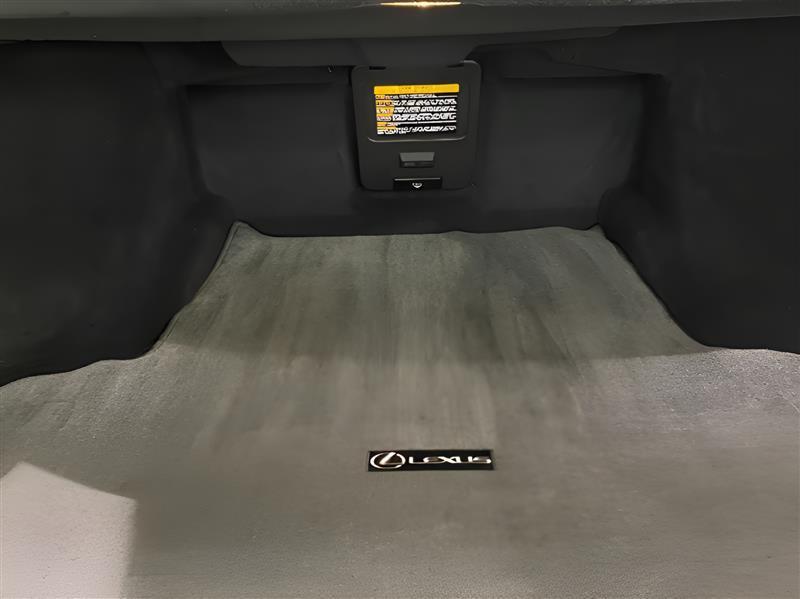 Lexus LS 460 Luxury Sedan AWD 2013