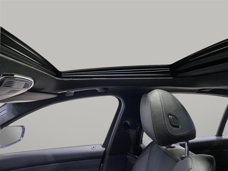 BMW 3-Series 330i xDrive 2020