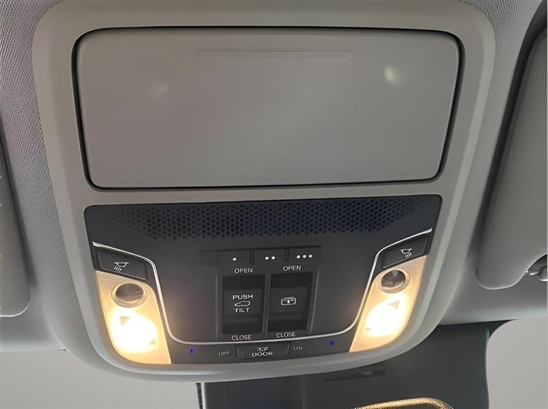 2016 Honda Pilot Elite - Photo 17