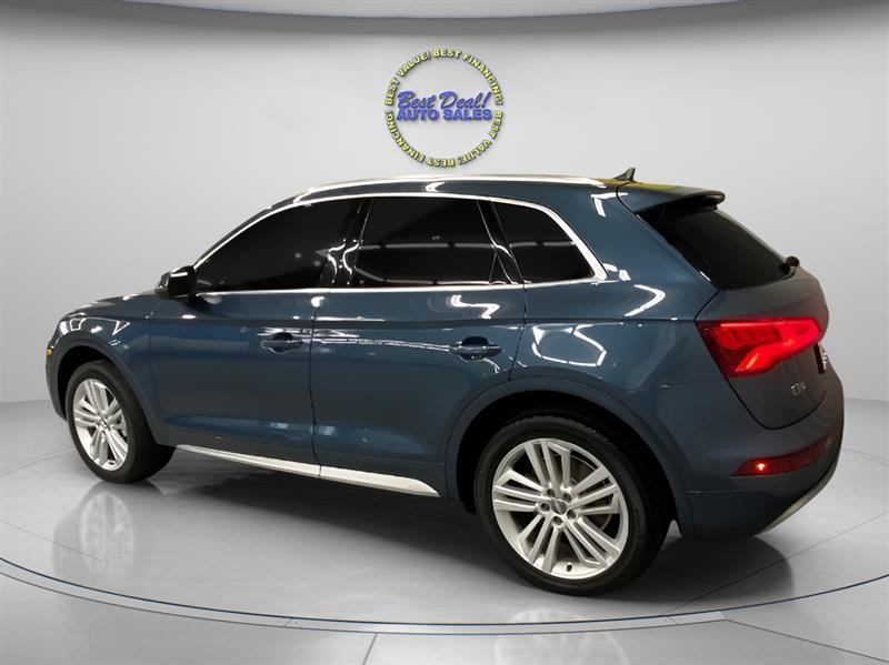 Audi Q5  2018