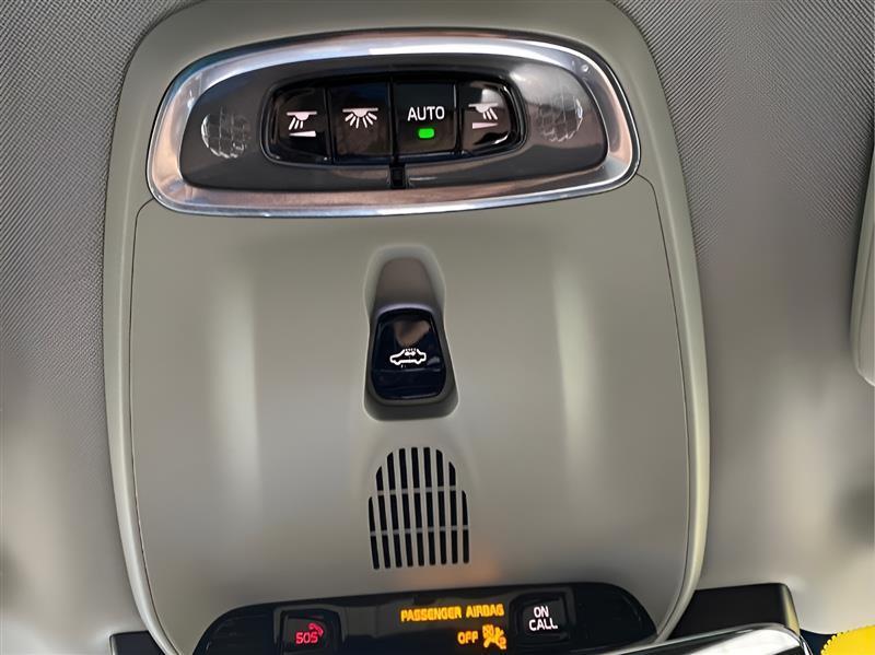 Volvo XC90 T6 Momentum AWD 2017