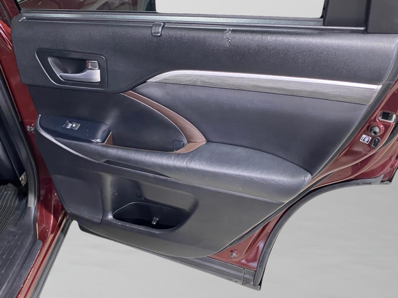 Toyota Highlander  2018