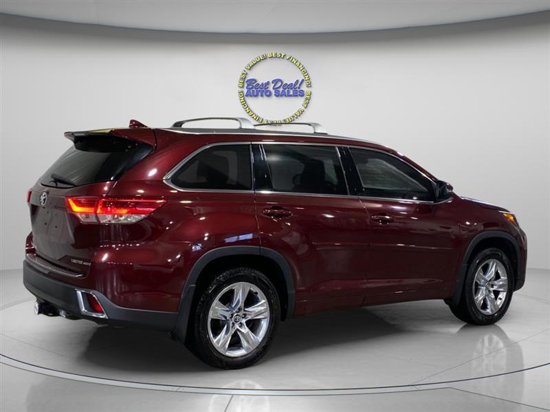 Toyota Highlander  2018