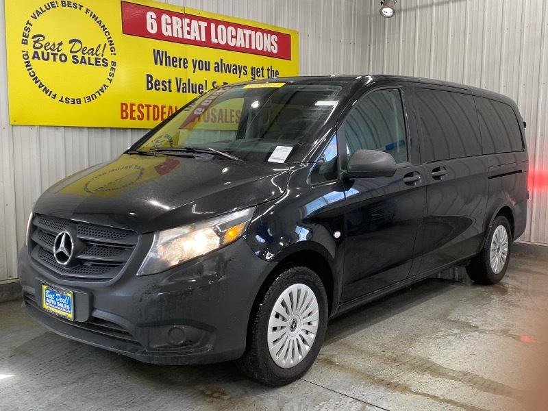 2019 Mercedes-Benz Metris Passenger Van
