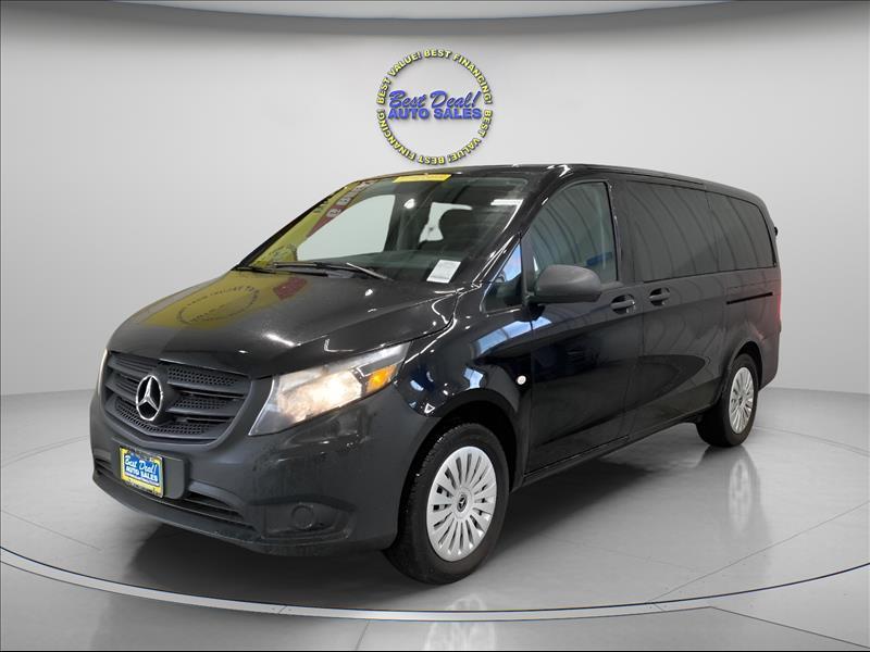 2019 Mercedes-Benz Metris Worker Passenger