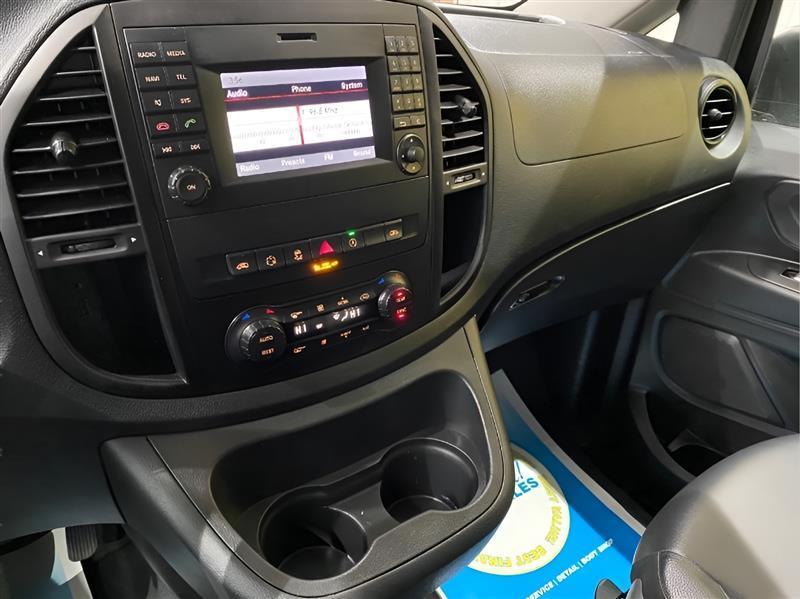 Mercedes-Benz Metris Worker Passenger 2019