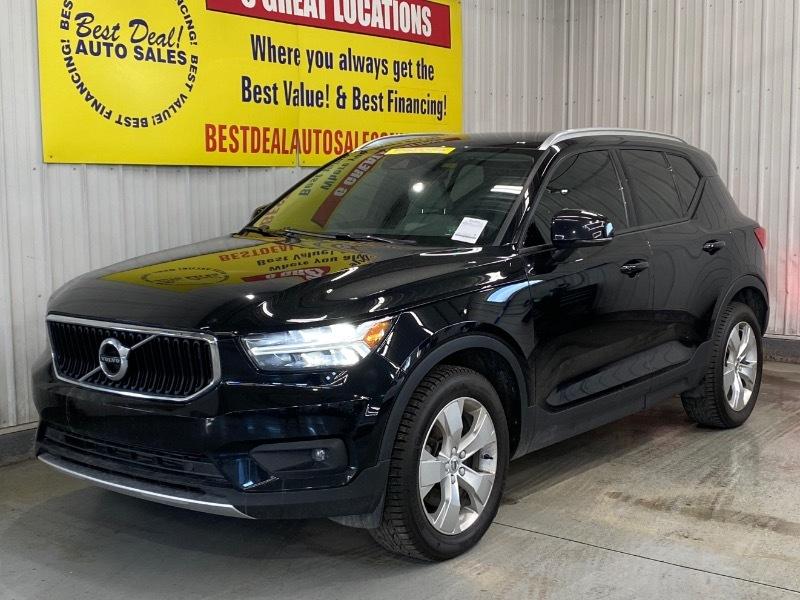 Volvo XC40 T5 Momentum AWD 2022