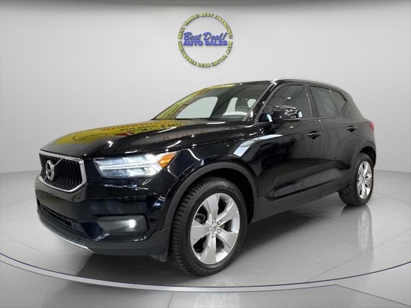 Volvo XC40 T5 Momentum AWD 2022
