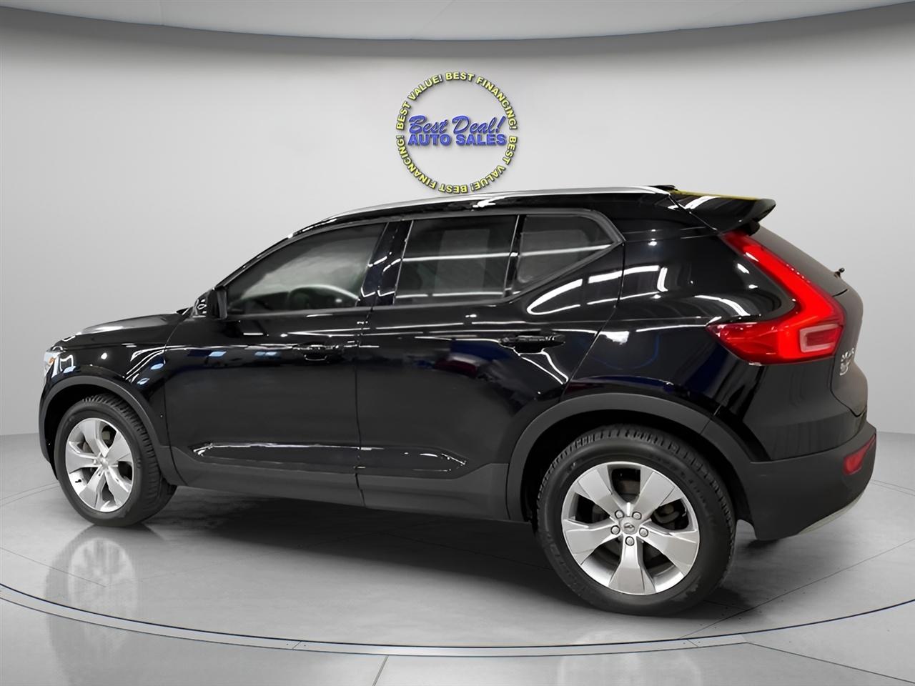 Volvo XC40 T5 Momentum AWD 2022