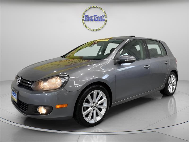 2014 Volkswagen Golf 2.0L TDI w/Tech Package 4 Door