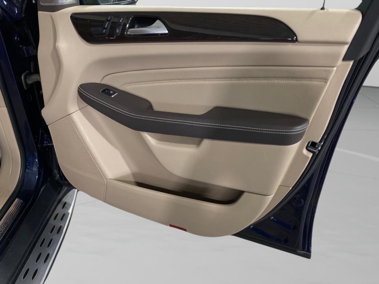 Mercedes-Benz M-Class ML350 4MATIC 2015