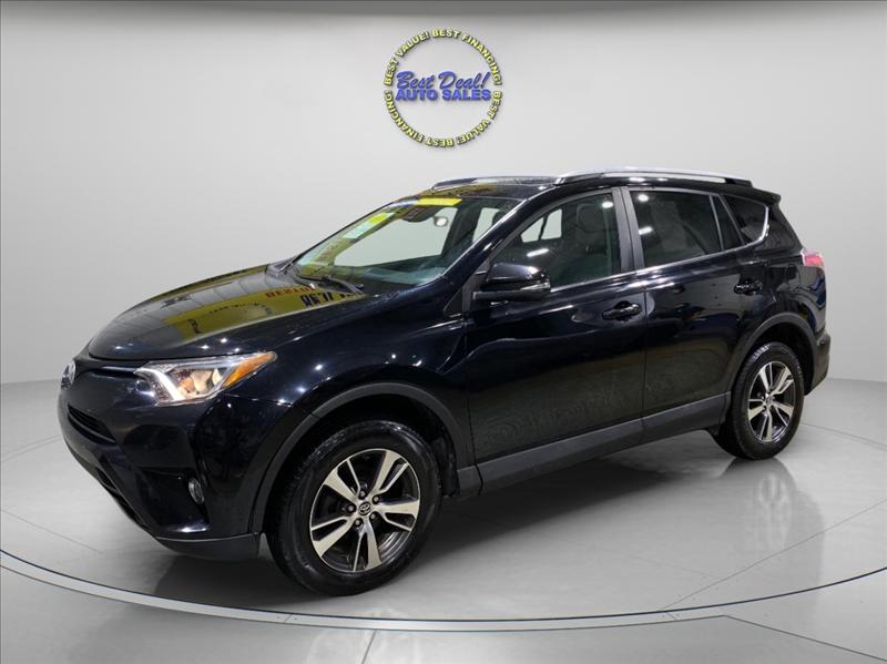 Toyota RAV4 XLE AWD 2017