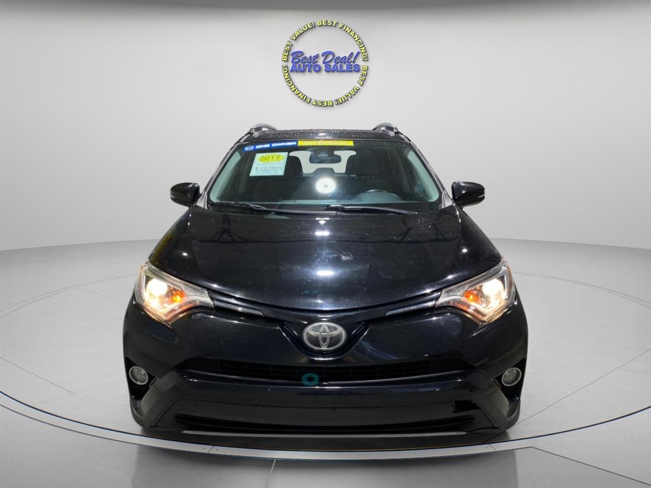 Toyota RAV4 XLE AWD 2017