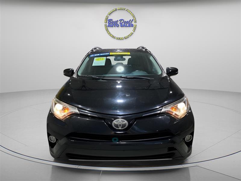 Toyota RAV4 XLE AWD 2017