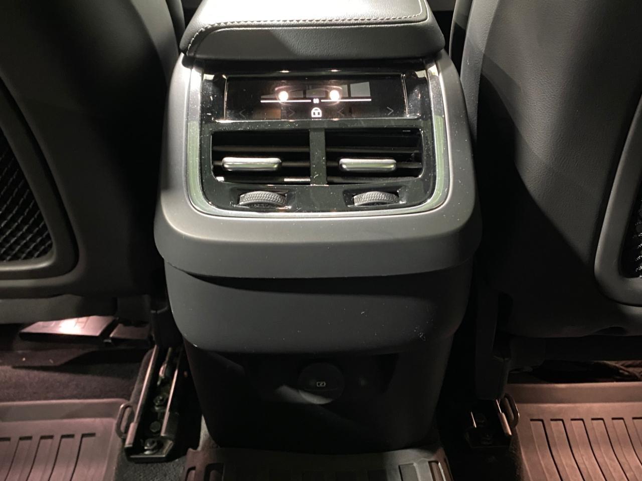 Volvo XC60 T5 R-Design AWD 2021