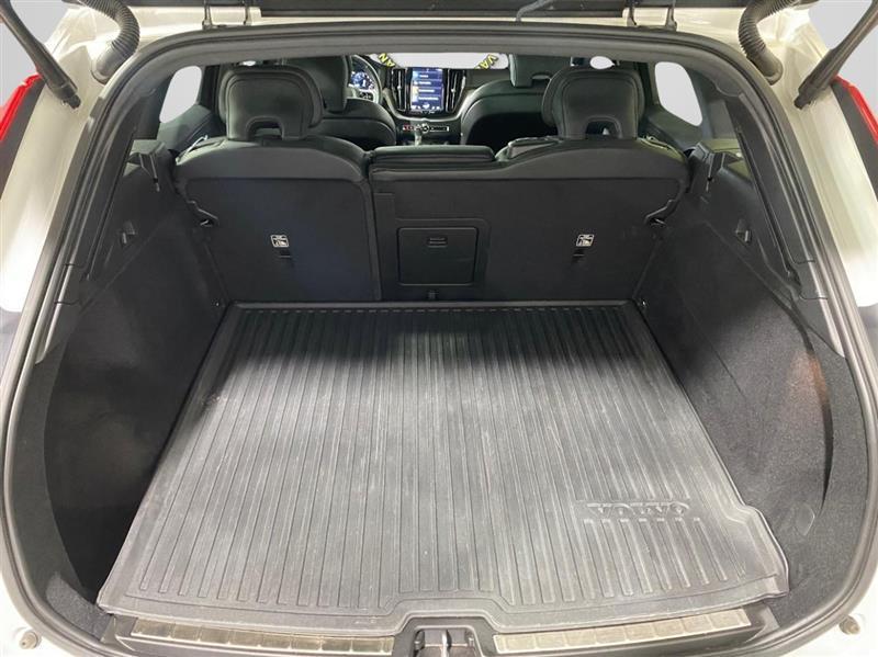Volvo XC60 T5 R-Design AWD 2021