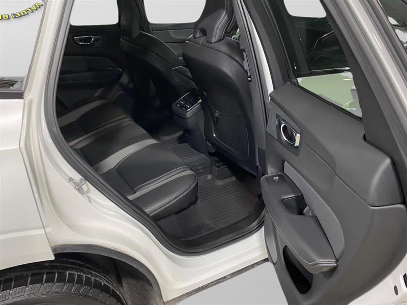 Volvo XC60 T5 R-Design AWD 2021