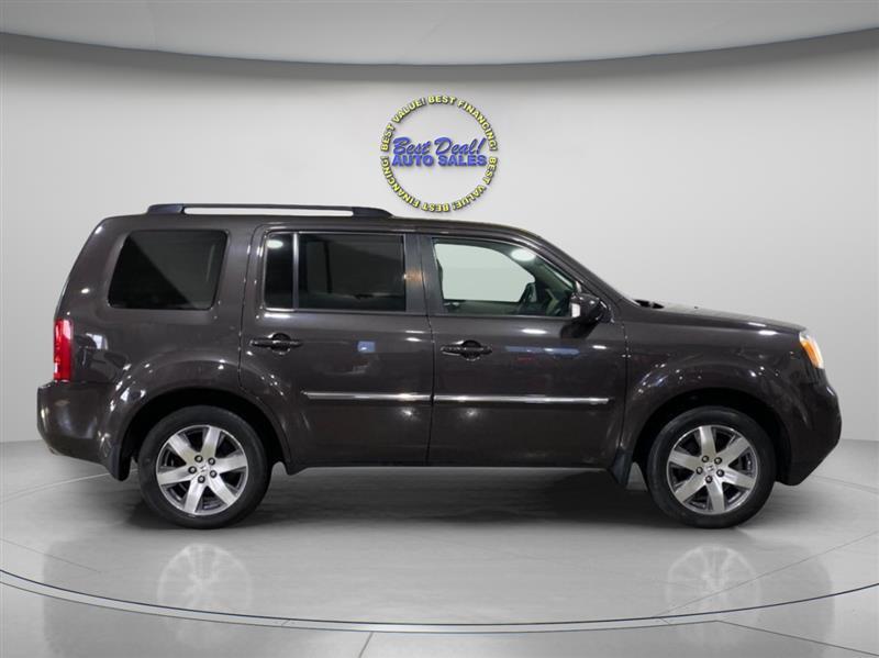 Honda Pilot Touring 4WD 5-Spd AT with DVD 2015