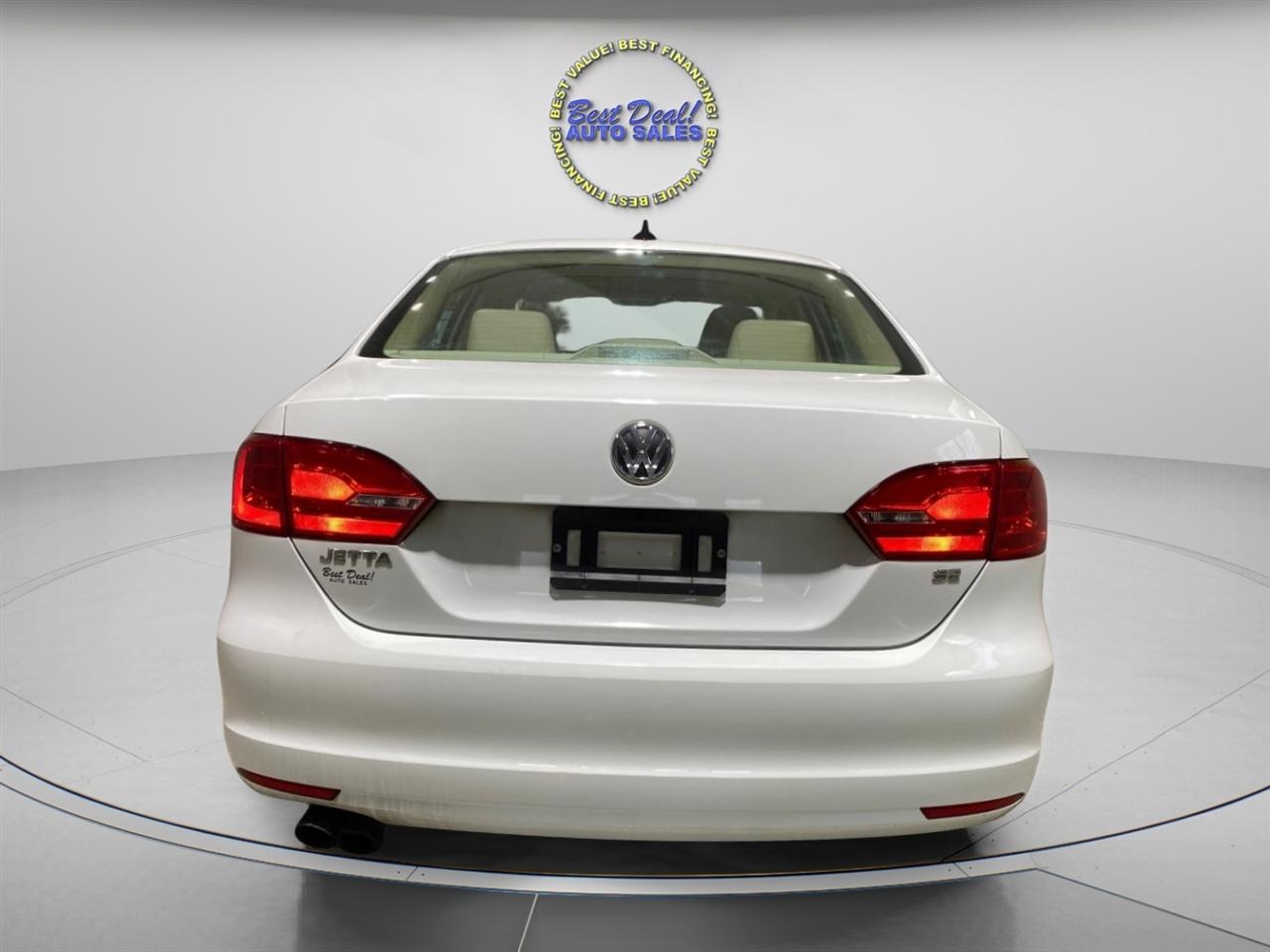 Volkswagen Jetta SE 2014