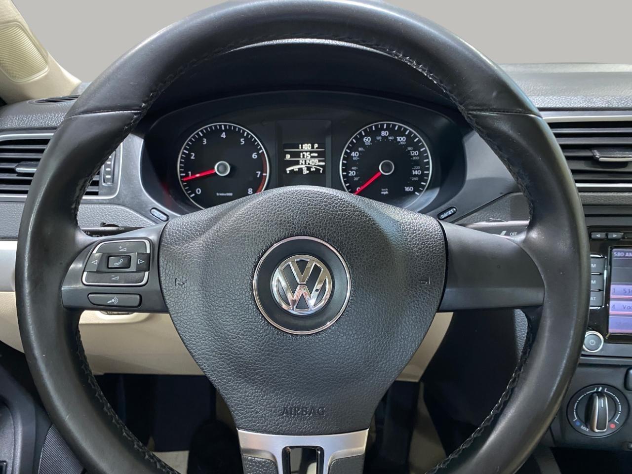 Volkswagen Jetta SE 2014