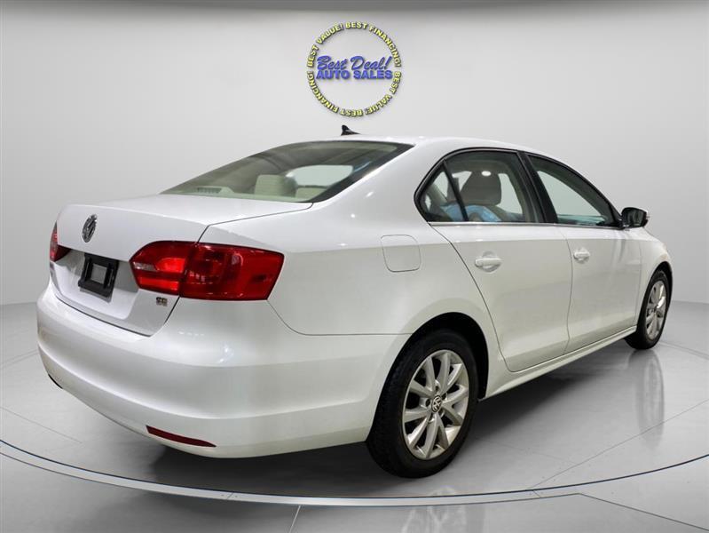 Volkswagen Jetta SE 2014