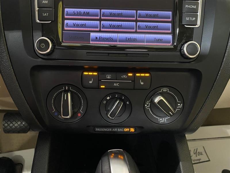 Volkswagen Jetta SE 2014