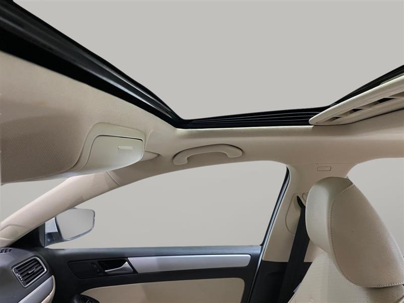 Volkswagen Jetta SE 2014