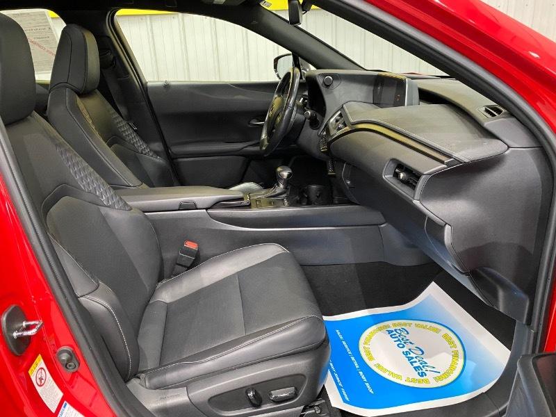 Lexus UX 250h Luxury 2019