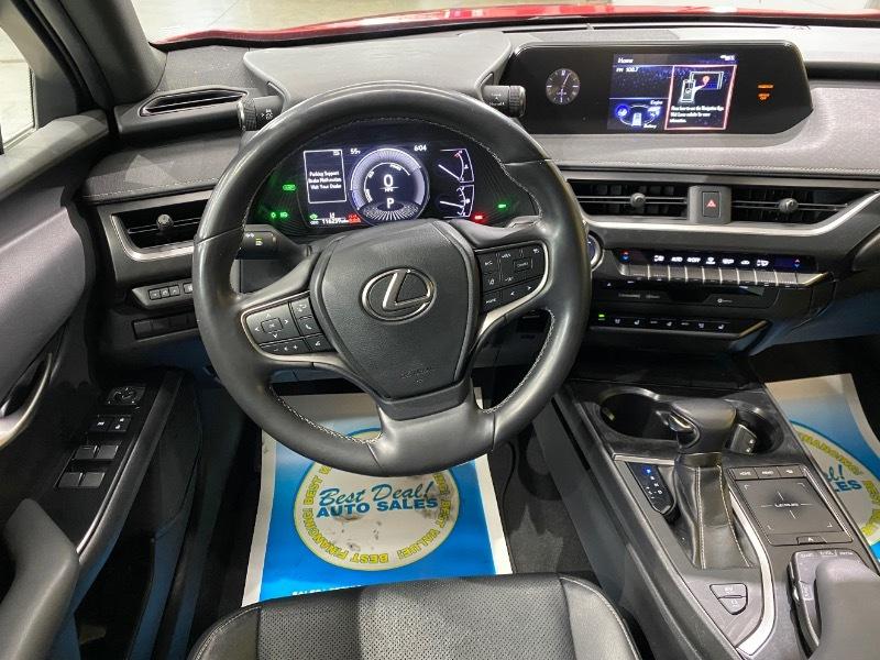 Lexus UX 250h Luxury 2019