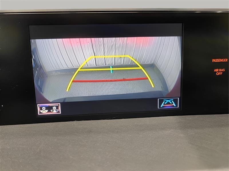 Lexus UX 250h Luxury 2019