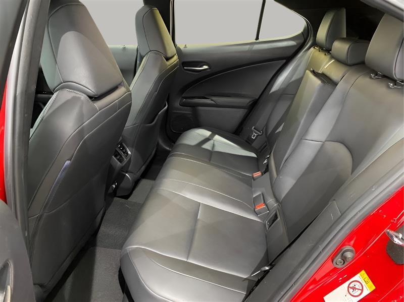 Lexus UX 250h Luxury 2019