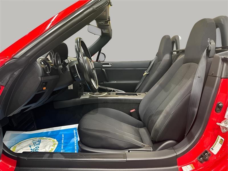Mazda MX-5 Miata Grand Touring 2007
