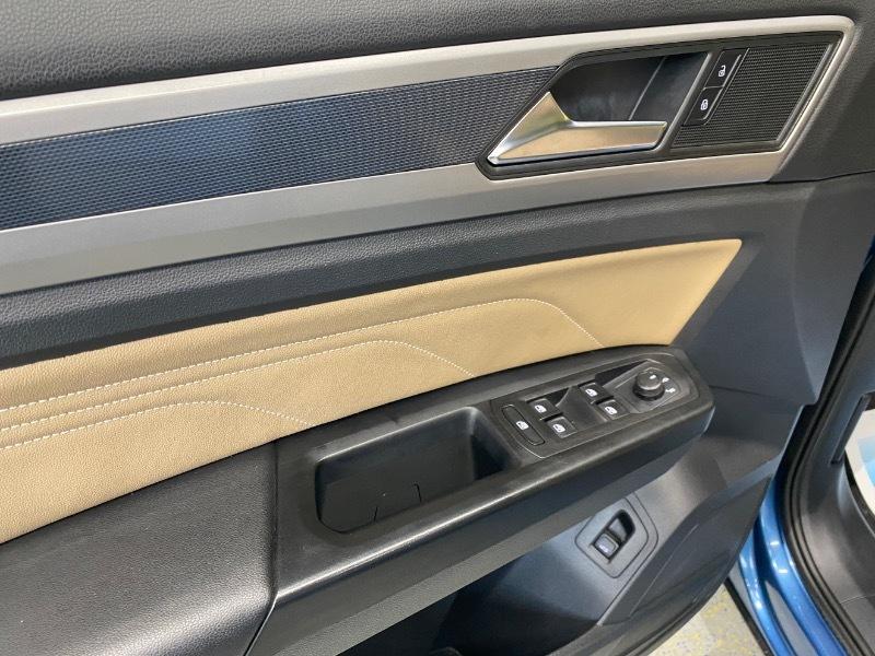 Volkswagen Atlas Cross Sport V6 SEL 4MOTION 2020