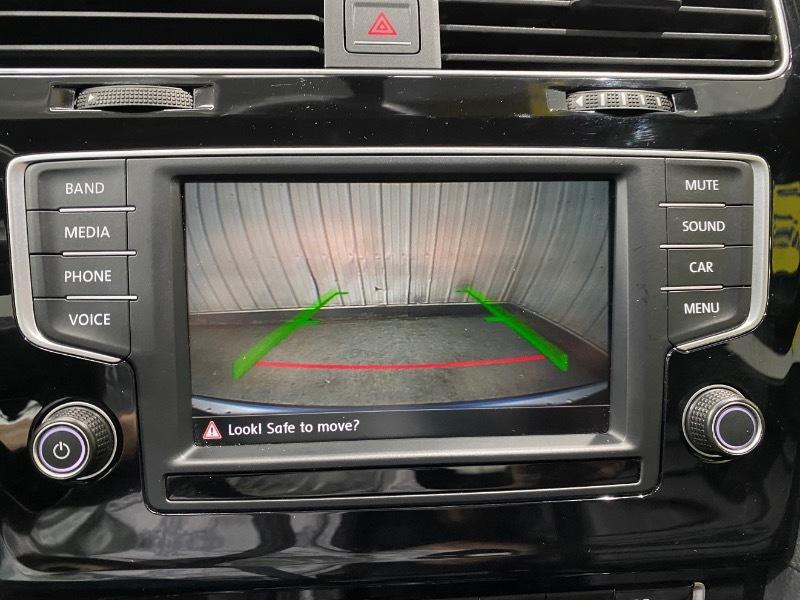 Volkswagen Golf R  2016