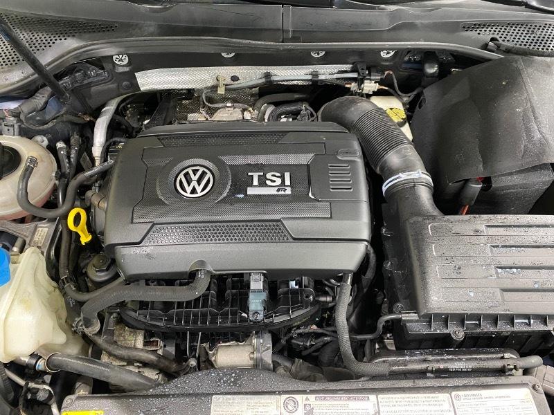 Volkswagen Golf R  2016