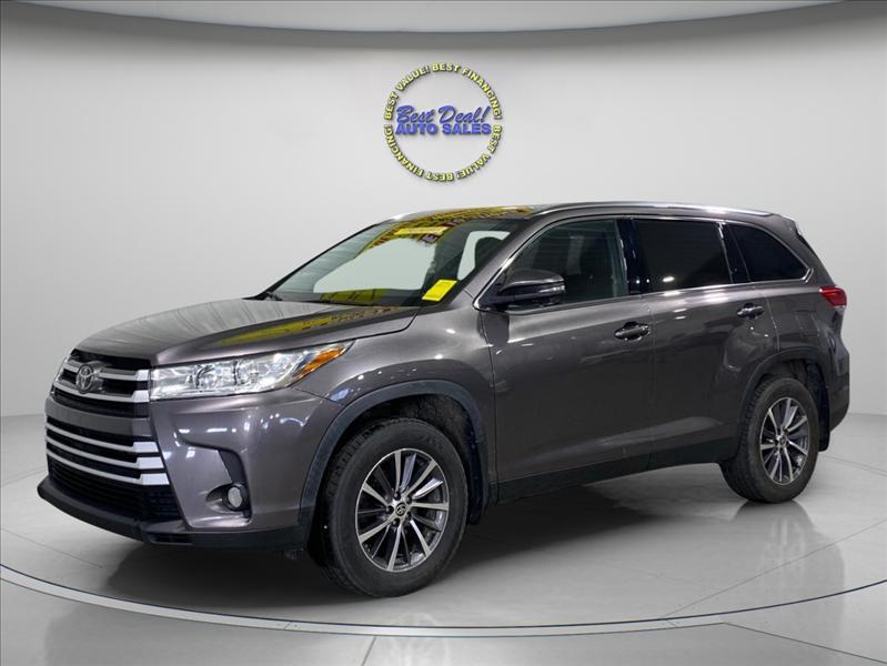 Toyota Highlander XLE AWD V6 2019