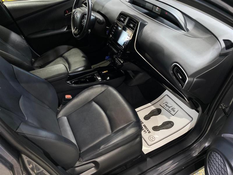 Toyota Prius XLE 2022