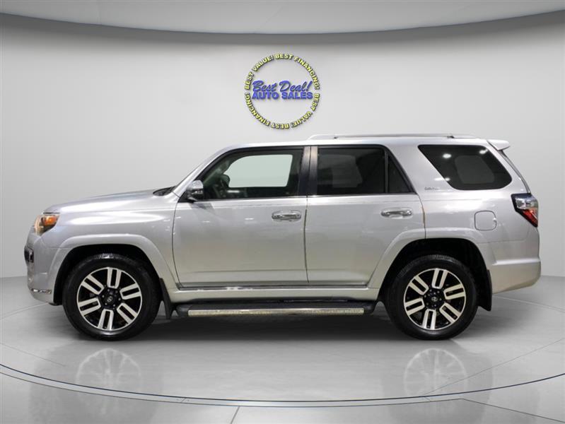 Toyota 4Runner Limited 4WD 2016