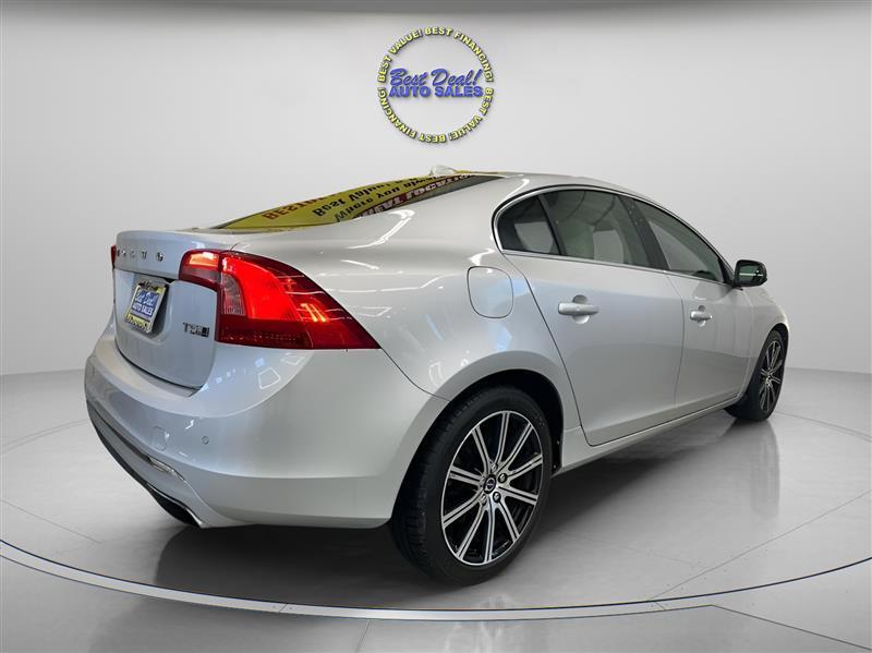 Volvo S60 T5 Inscription Platinum AWD 2016