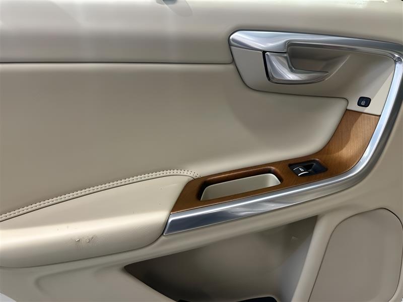 Volvo S60 T5 Inscription Platinum AWD 2016